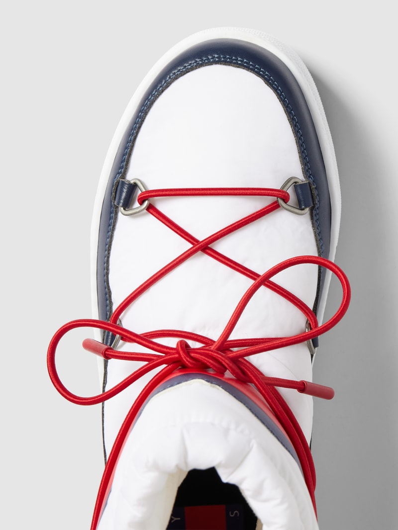 Schnürstiefel mit Logo-Details Modell 'SNOWBOOT LOW' in weiß
