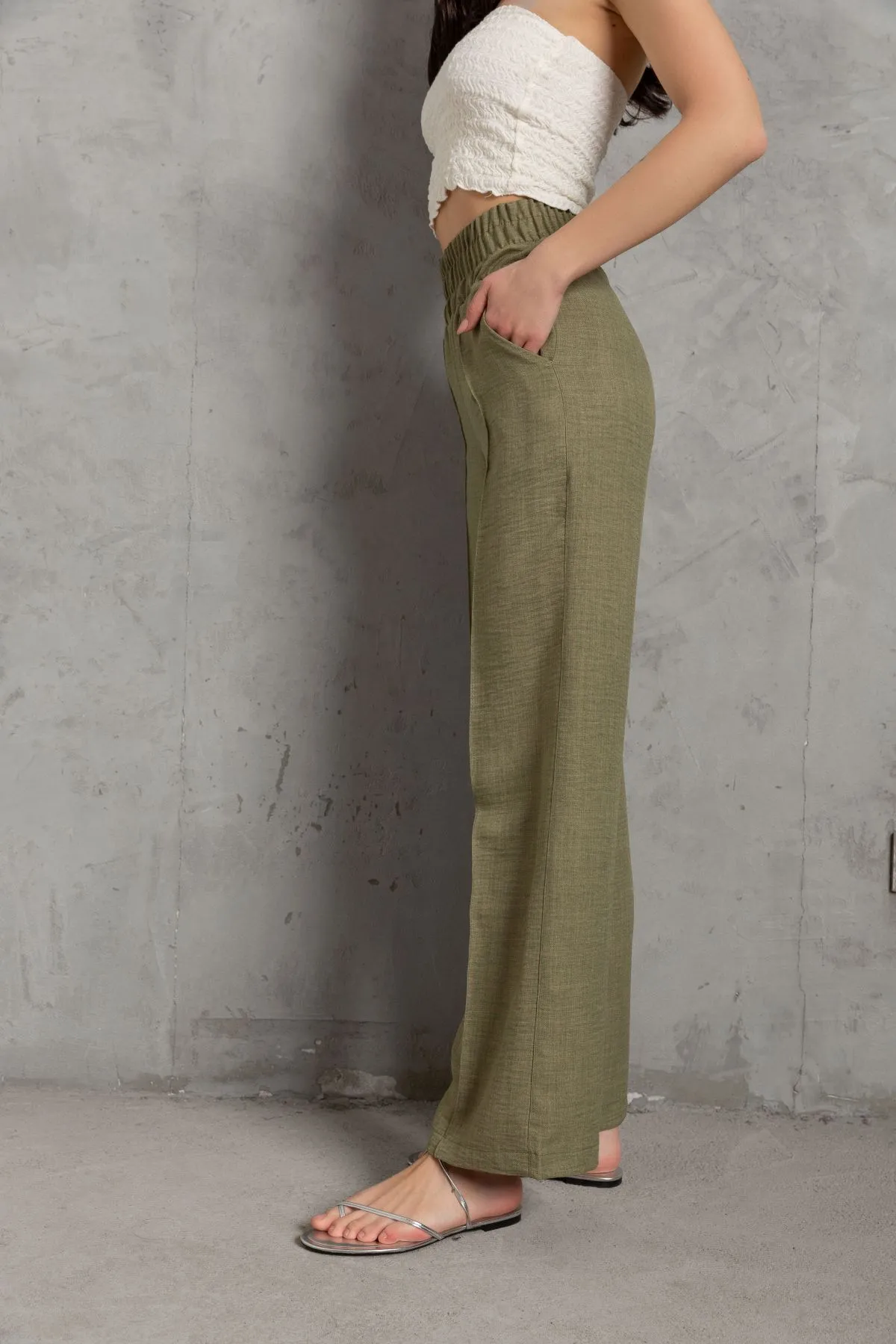 Domoda  Dekorative elastische Taille Weites Bein Doppeltasche Baumwolle Damenhose @Como