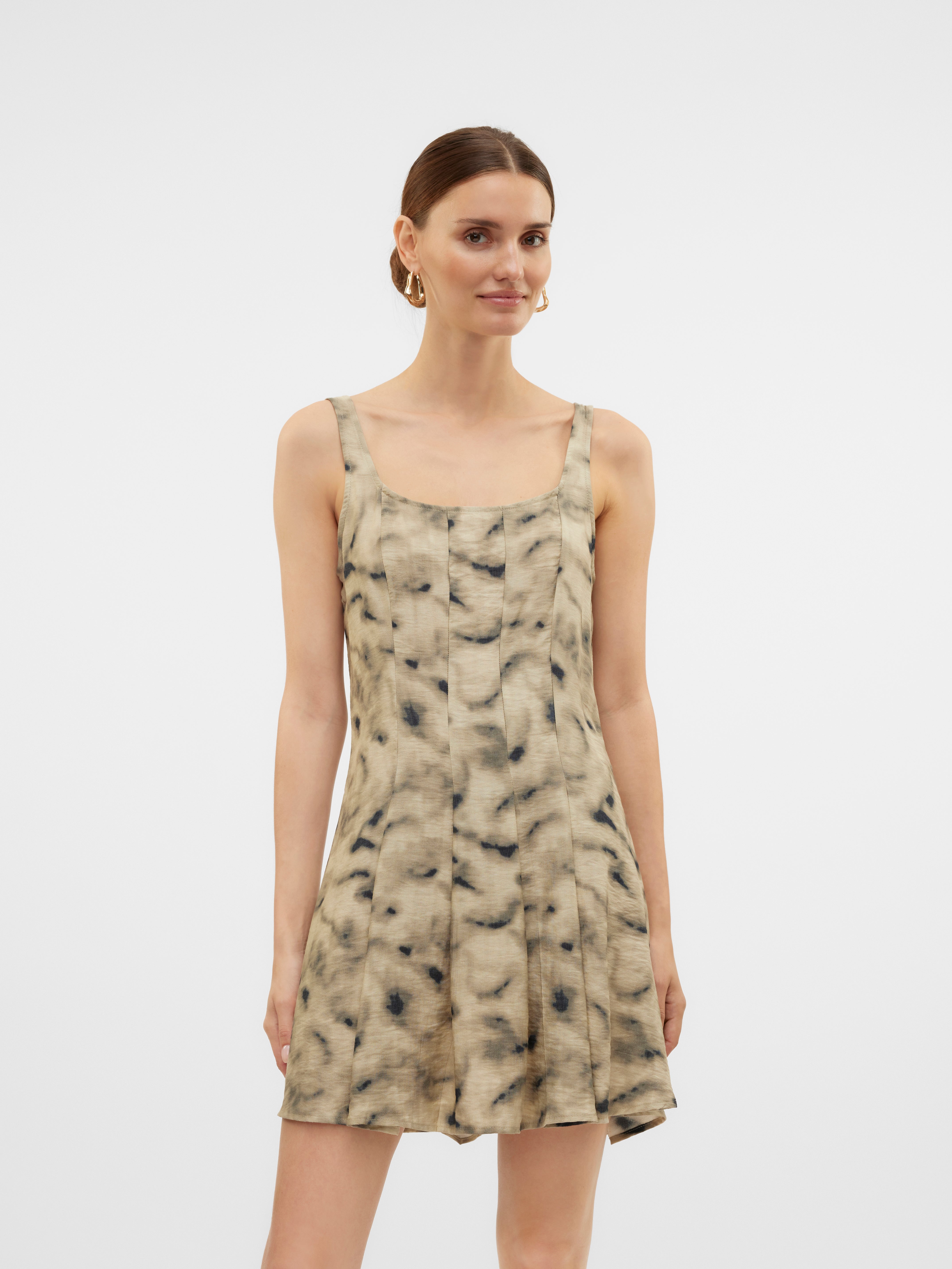 SNERLE Kurzes Kleid