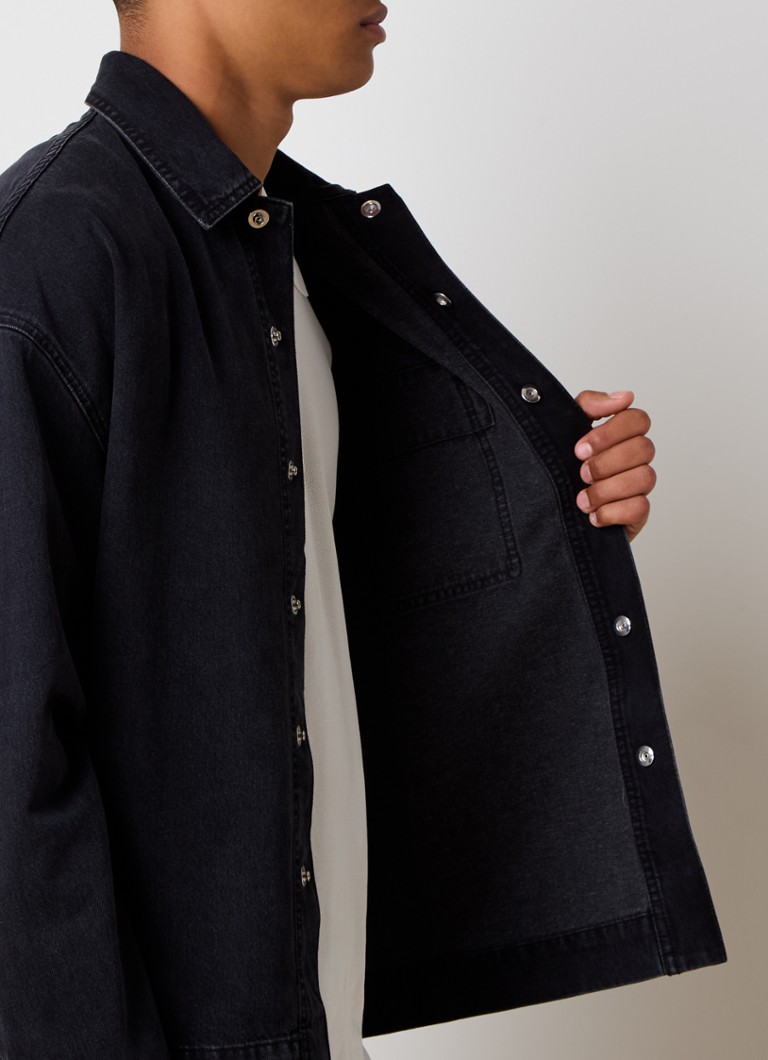 Sobretudo jeans Jacquemus com bolso no peito