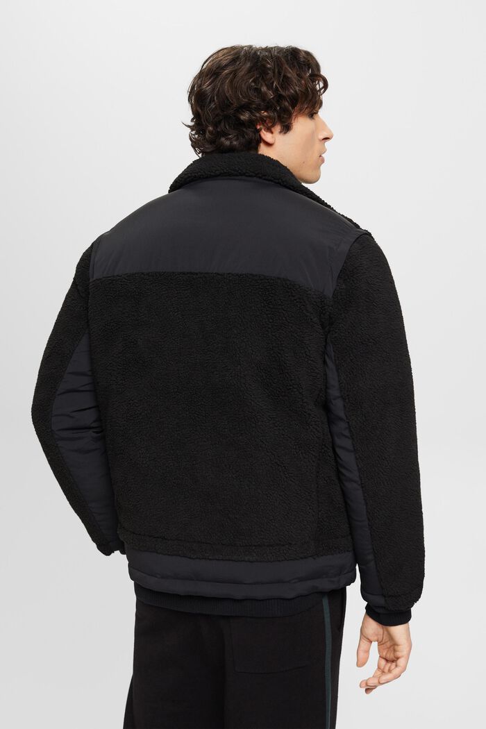 Sherpa-Jacke in abgenähtem Design