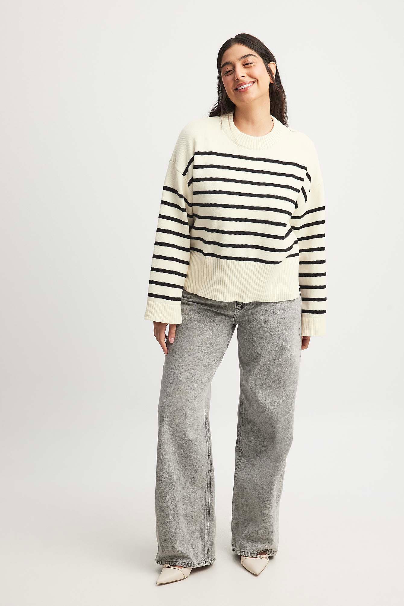 Gestreifter Oversize-Strickpullover