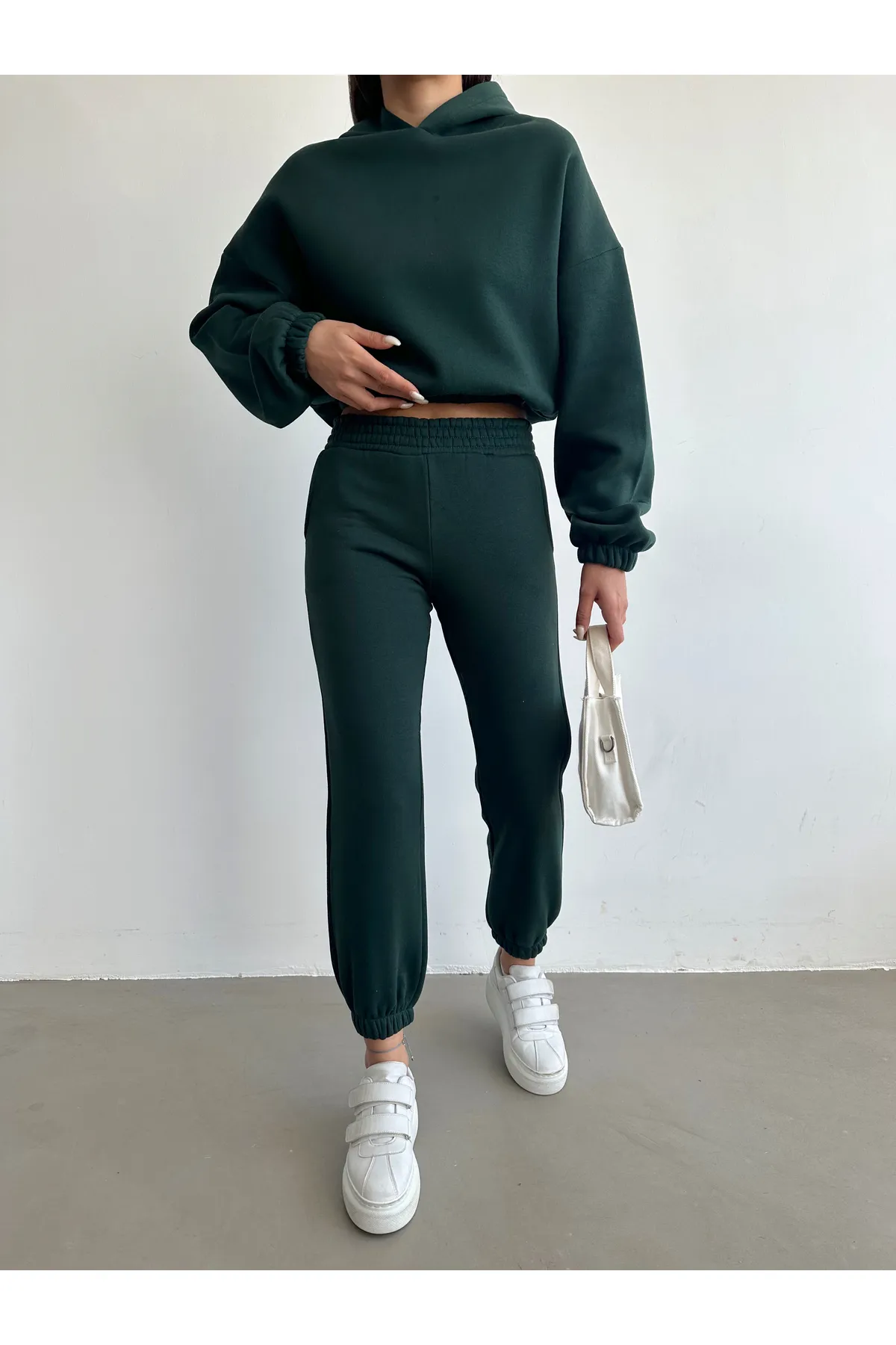 BEJNA  Basic-Trainingsanzug-Set für Damen aus grüner Baumwolle mit Fleece-Innenseite