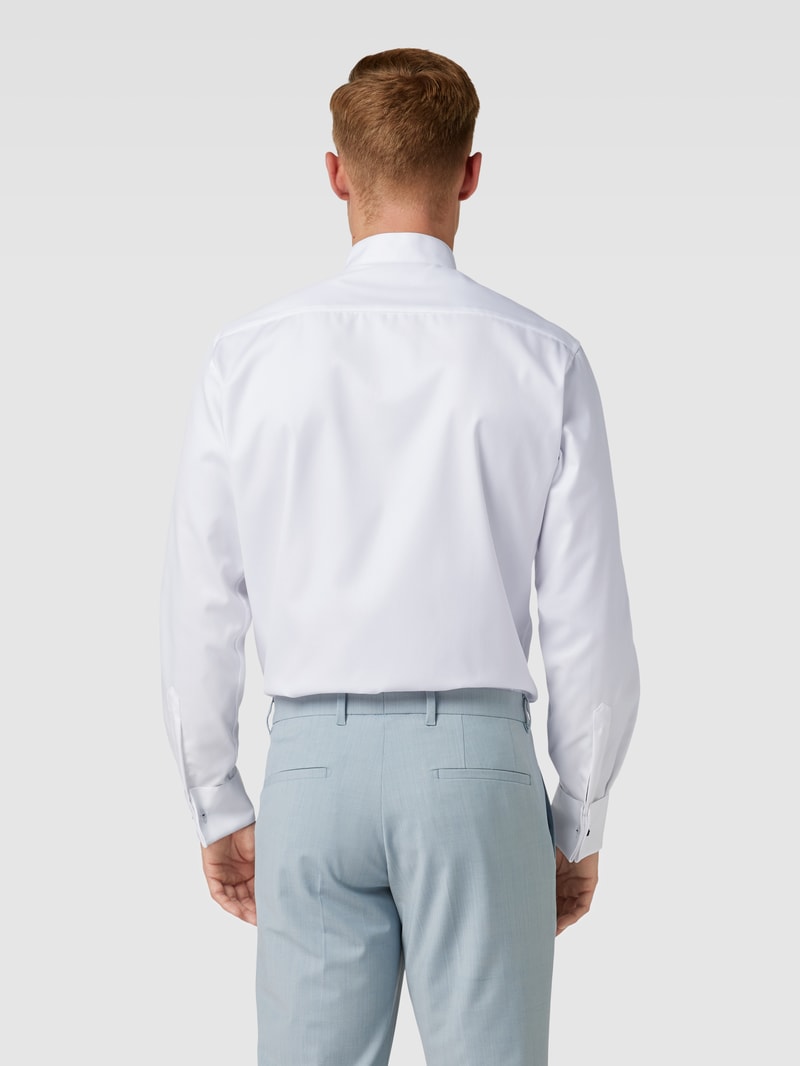 Modern Fit Business-Hemd mit Kentkragen in weiß
