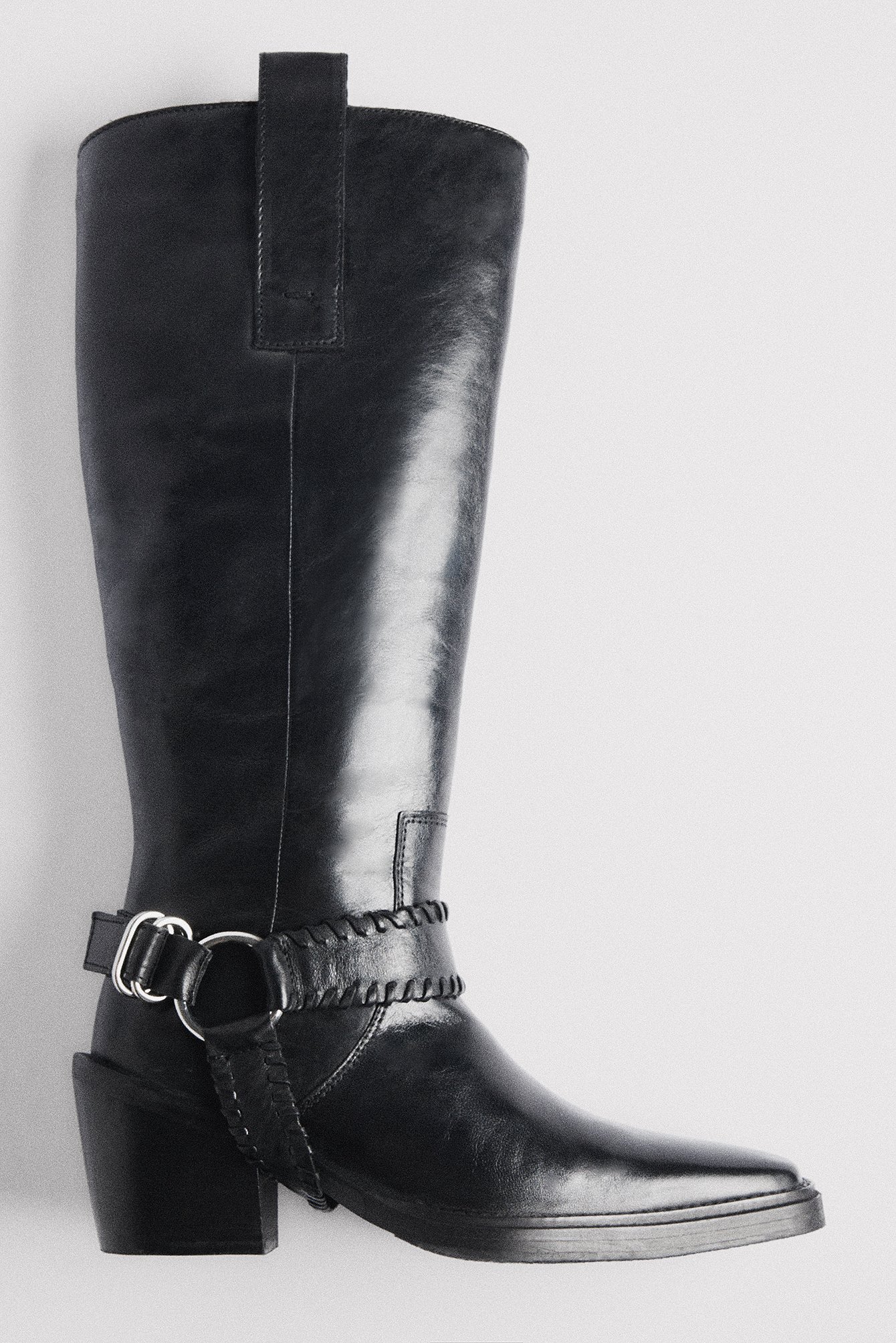 Cowboystiefel aus Leder mit Schnallendetail