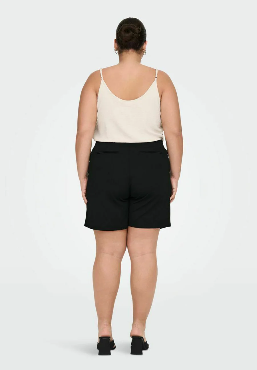 SOLO Carmakoma CURVY - Pantalones cortos