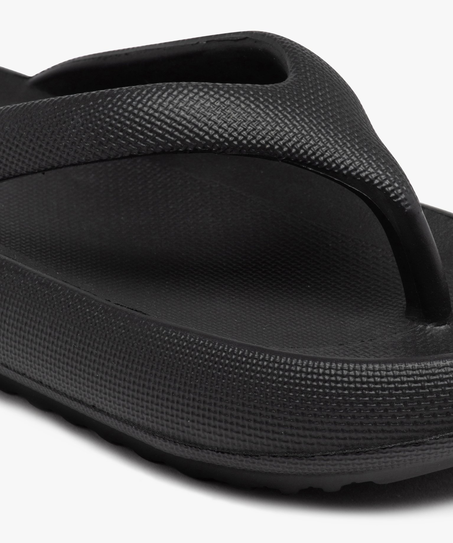 Tongs femme unies à semelle extra large noir | GEMO
