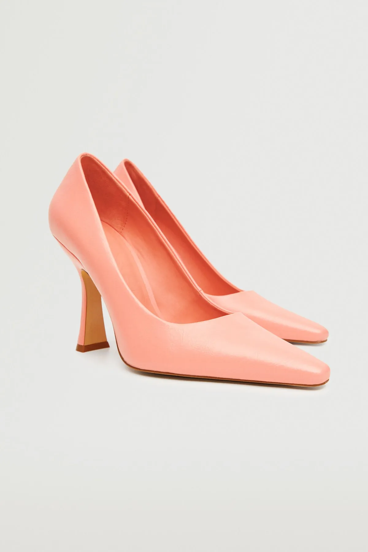MANGO  Lachsfarbene Damen-Klassikerschuhe 27052509