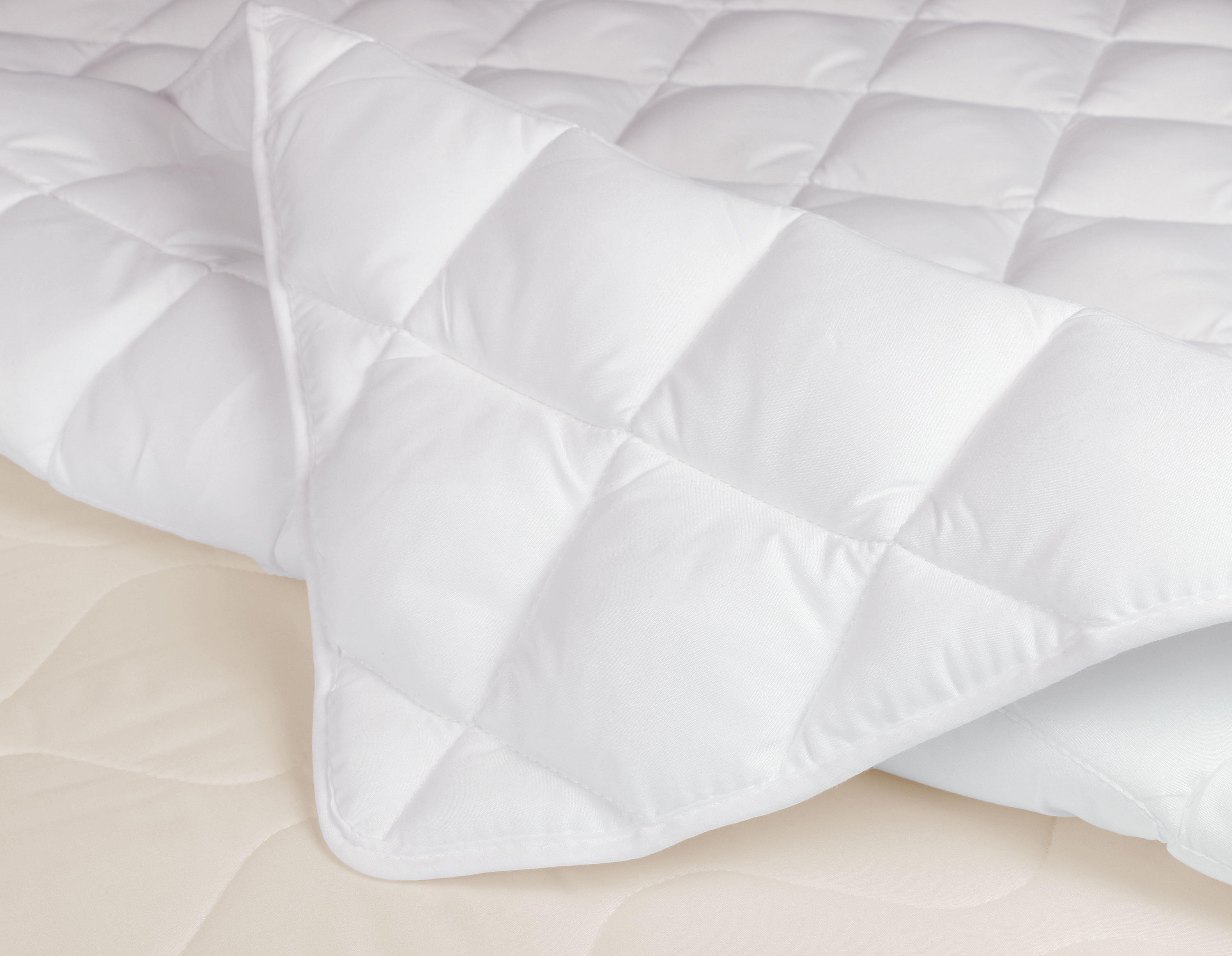 Matratzenauflage ZOLLNER, mit 4 Eckgummis, 100 x 200 cm, 100% Polyester, vom Hotelwäschespezialisten