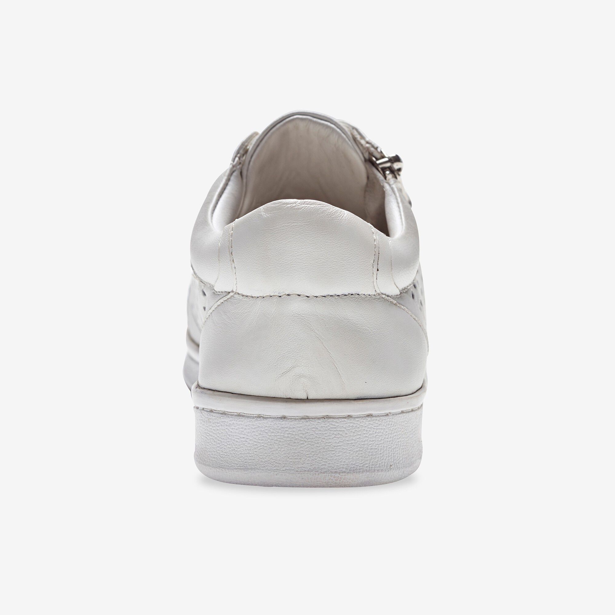 Tennis zippée en cuir perforé