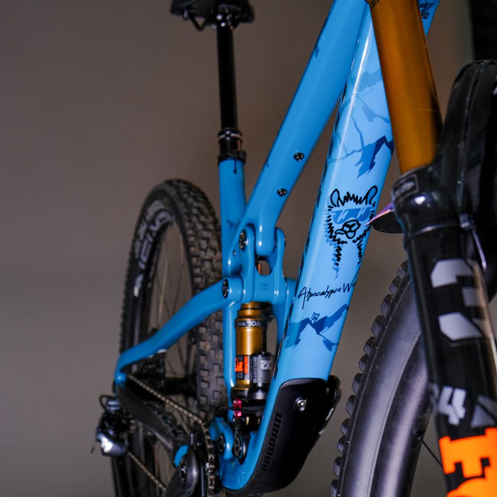 Unleazhed Unscratch Frame Rahmenschutzfolie - Alpocalypse-Alpenrose Samerberg Black Glossy kaufen | Bike-Discount