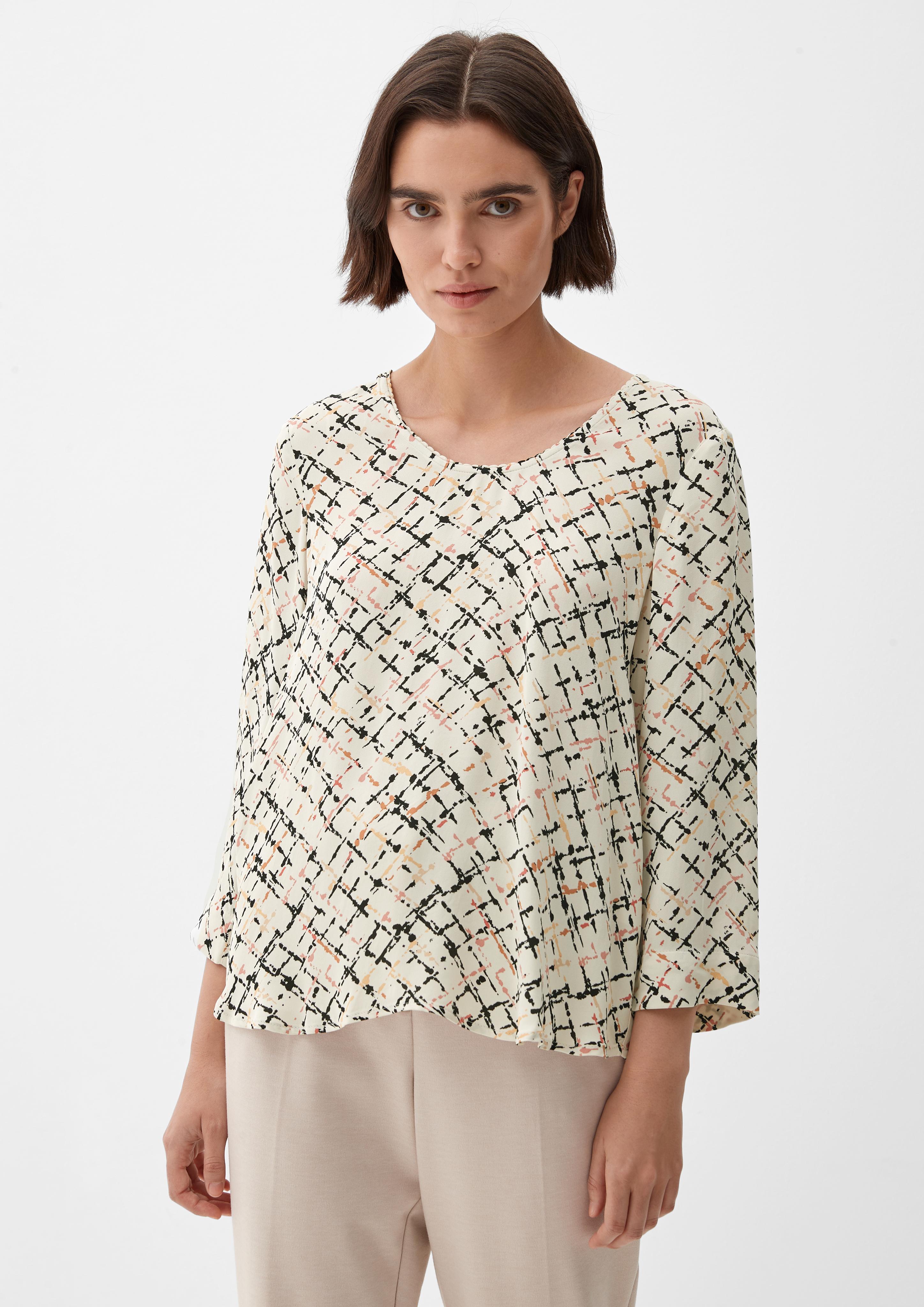 Viskosebluse mit Allovermuster  2121966-02A3