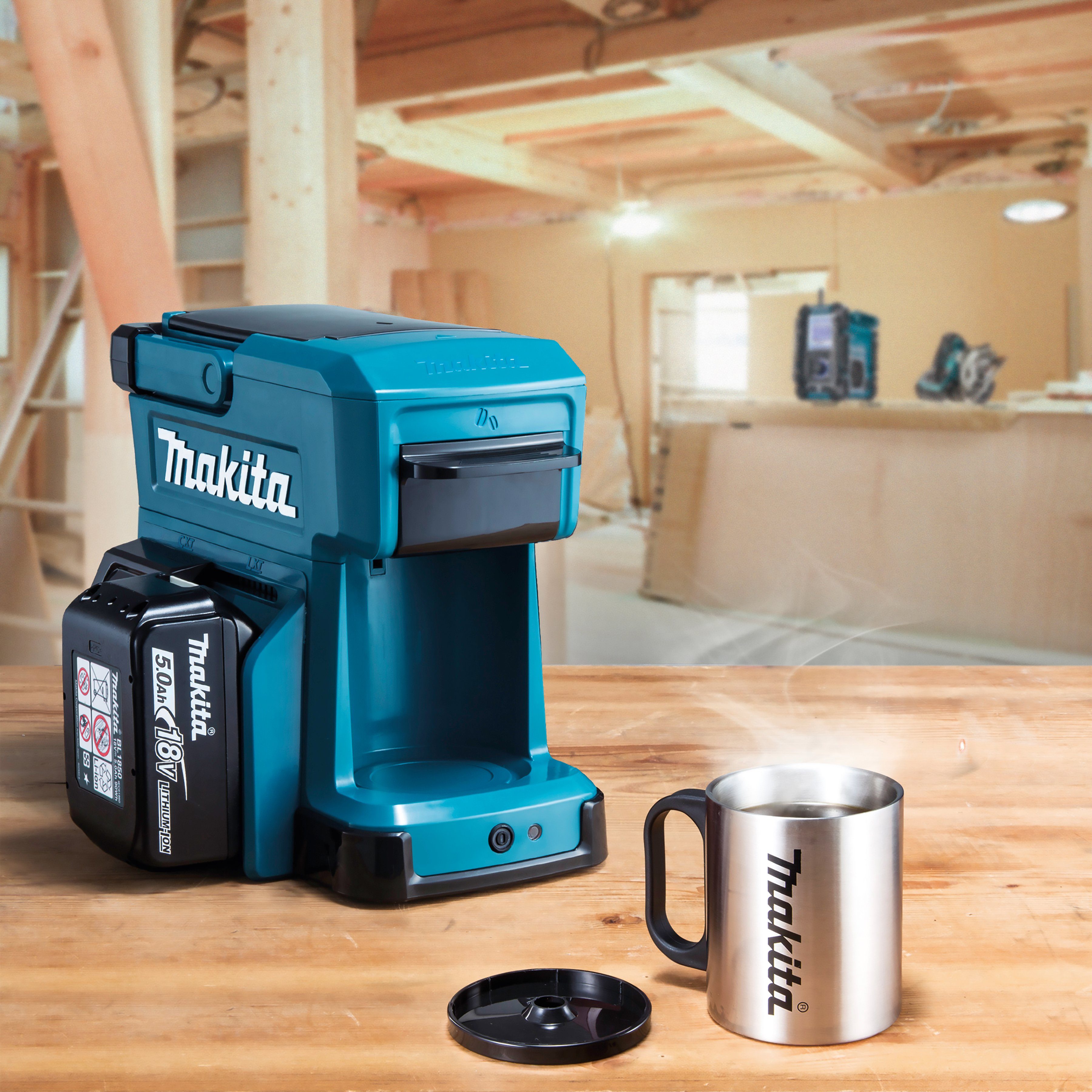 Makita Reisekaffeemaschine DCM501Z, ohne Akku und Ladegerät