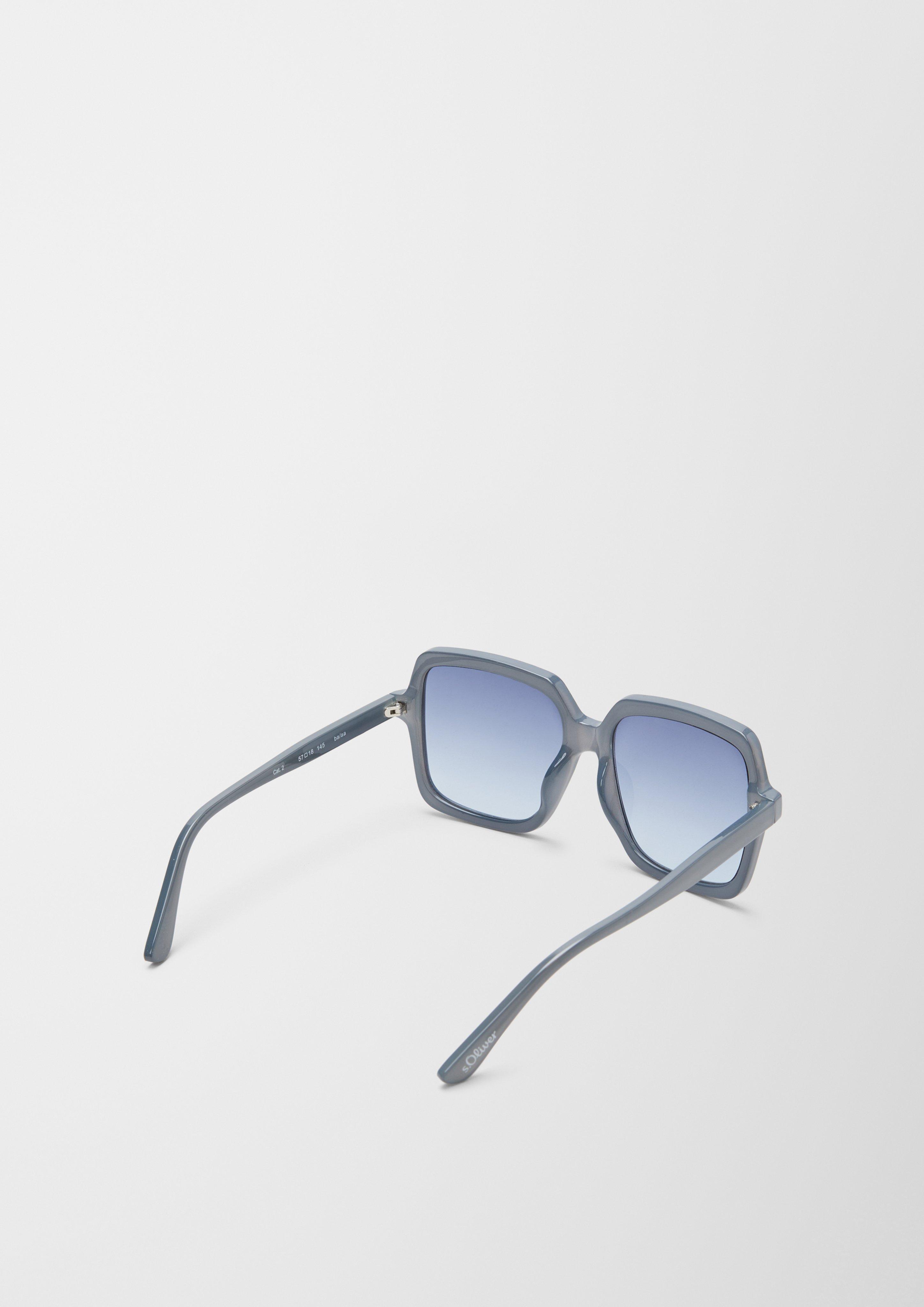 Große Sonnenbrille mit quadratischen Gläsern  6008487-400