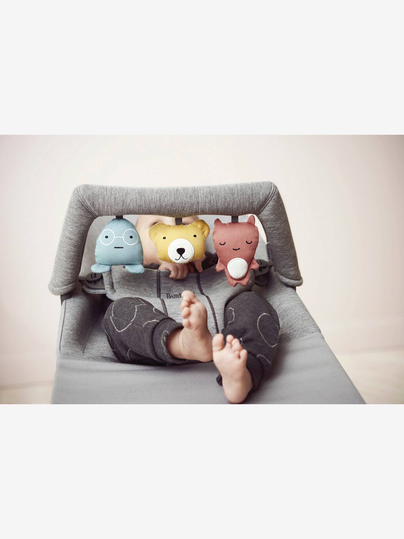 Arche de jeux pour transat BabyBjörn amis doux