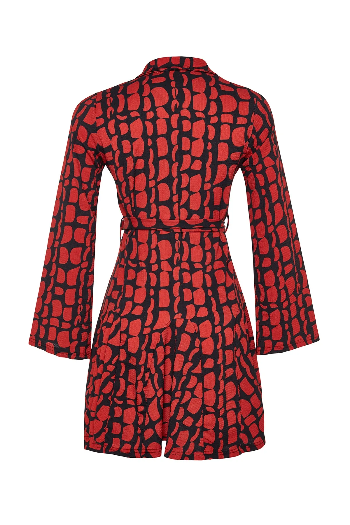 Trendyol Collection  Burgunderfarbenes Mini-Strickkleid mit Wickel-/strukturiertem Print, Rollkragen und Taillengürtel TWOAW24EL00351