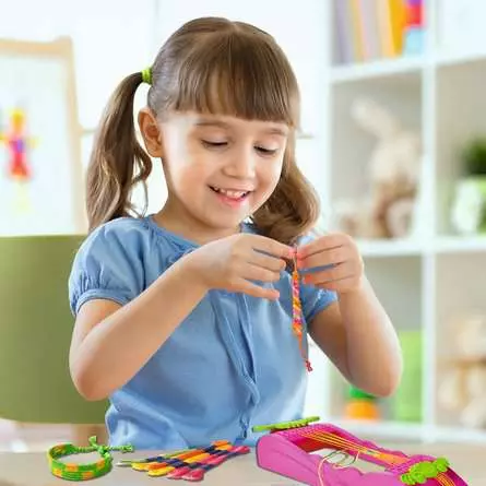 BeCreative Freundschaftsbändchen - Bastelset für Kinder ab 6 Jahren