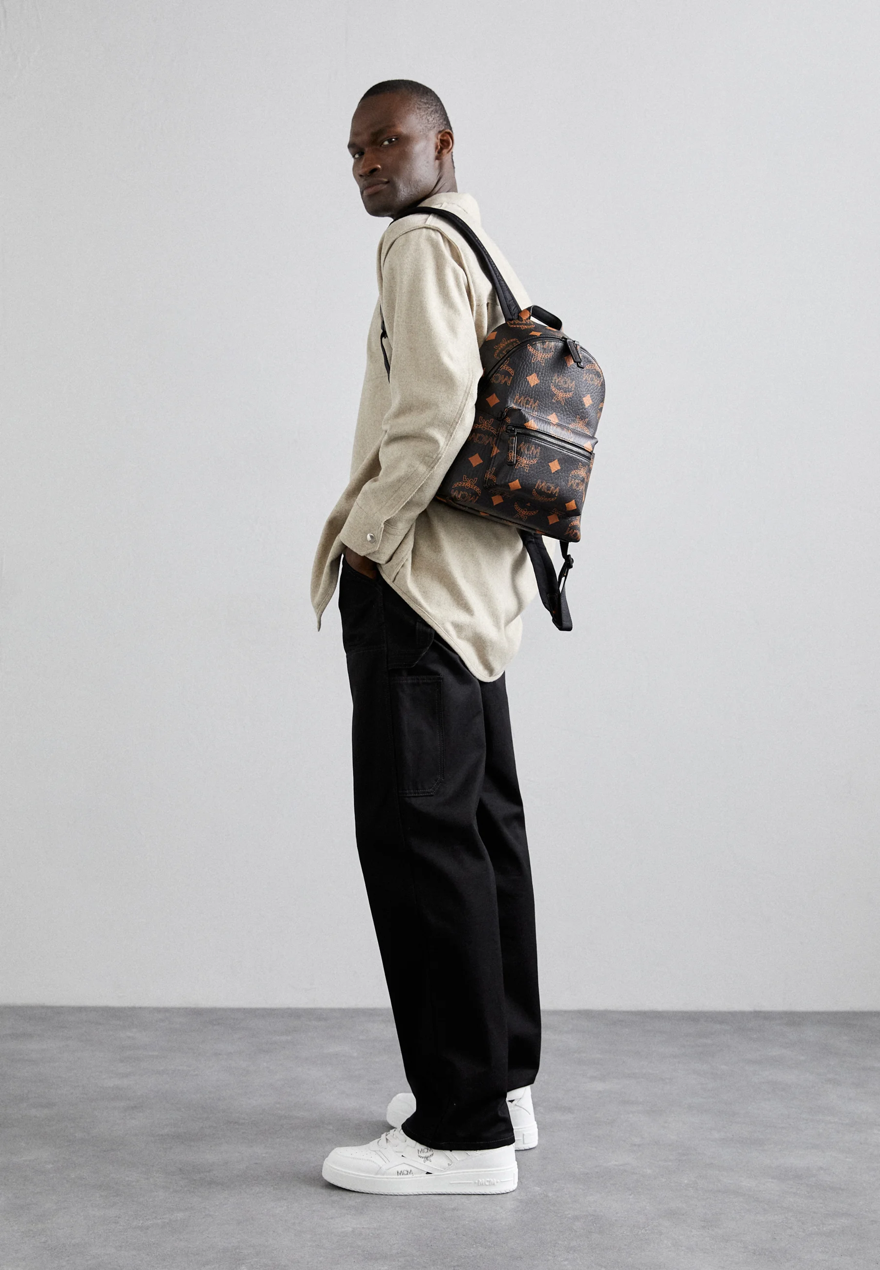 MOCHILA MAXI MCM STARK UNISEX - Mochila