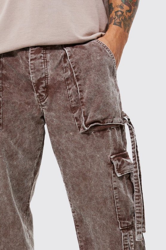 Lockere Cord-Hose mit Riemchen und Acid-Waschung