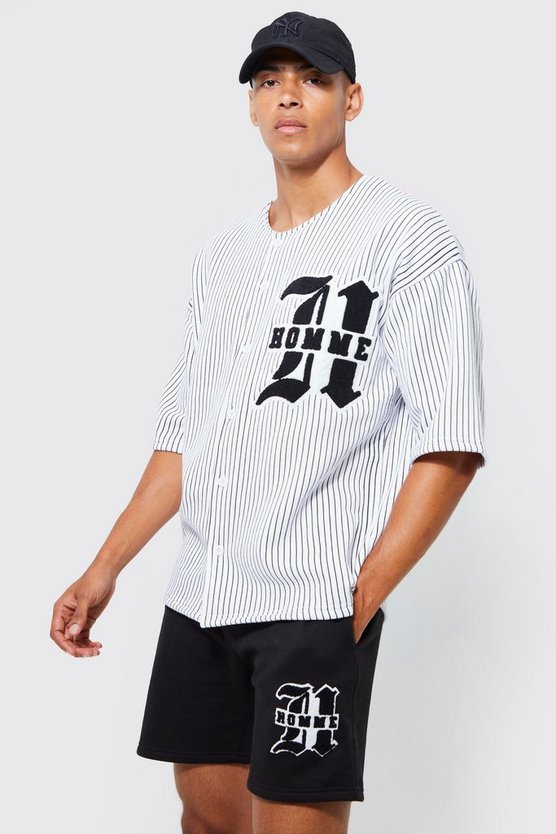 Oversize Homme Baseball-Poloshirt und Shorts mit Nadelstreifen