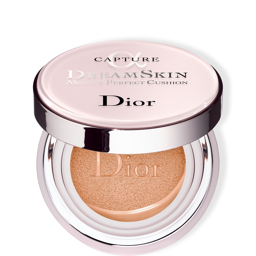 DIOR Capture Dreamskin¤Moist & Perfect Cushio n SPF 50 - PA+++ Unifie & Protège