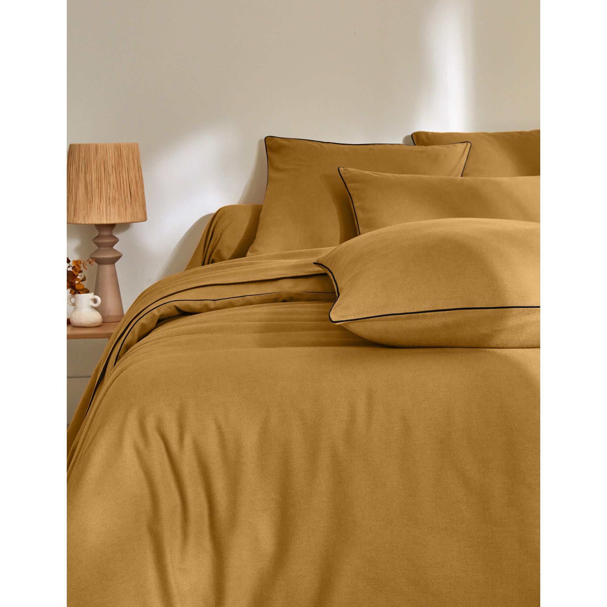 Linge de lit uni flanelle passepoil contrasté, collection 