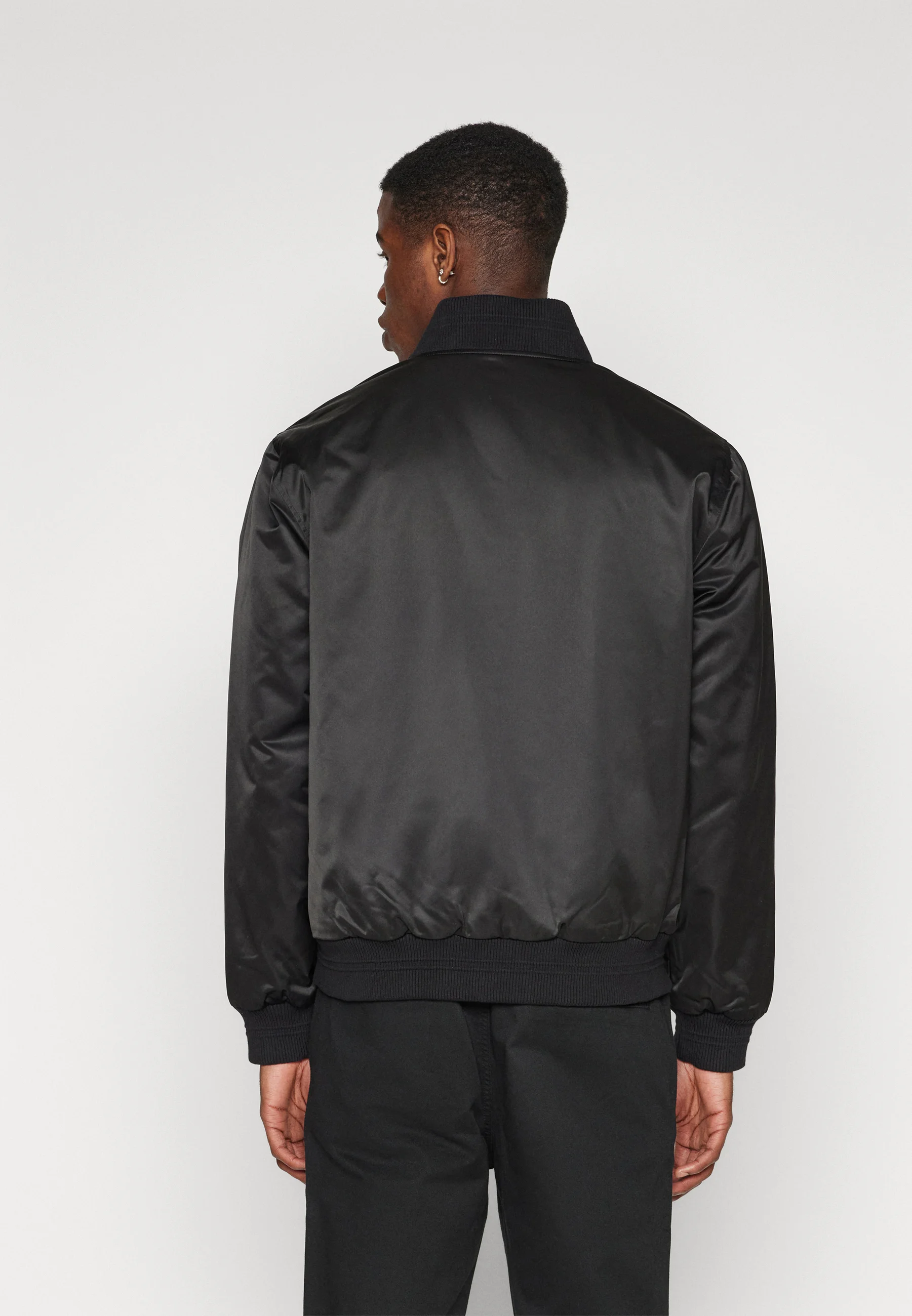 Chaqueta bomber New Era