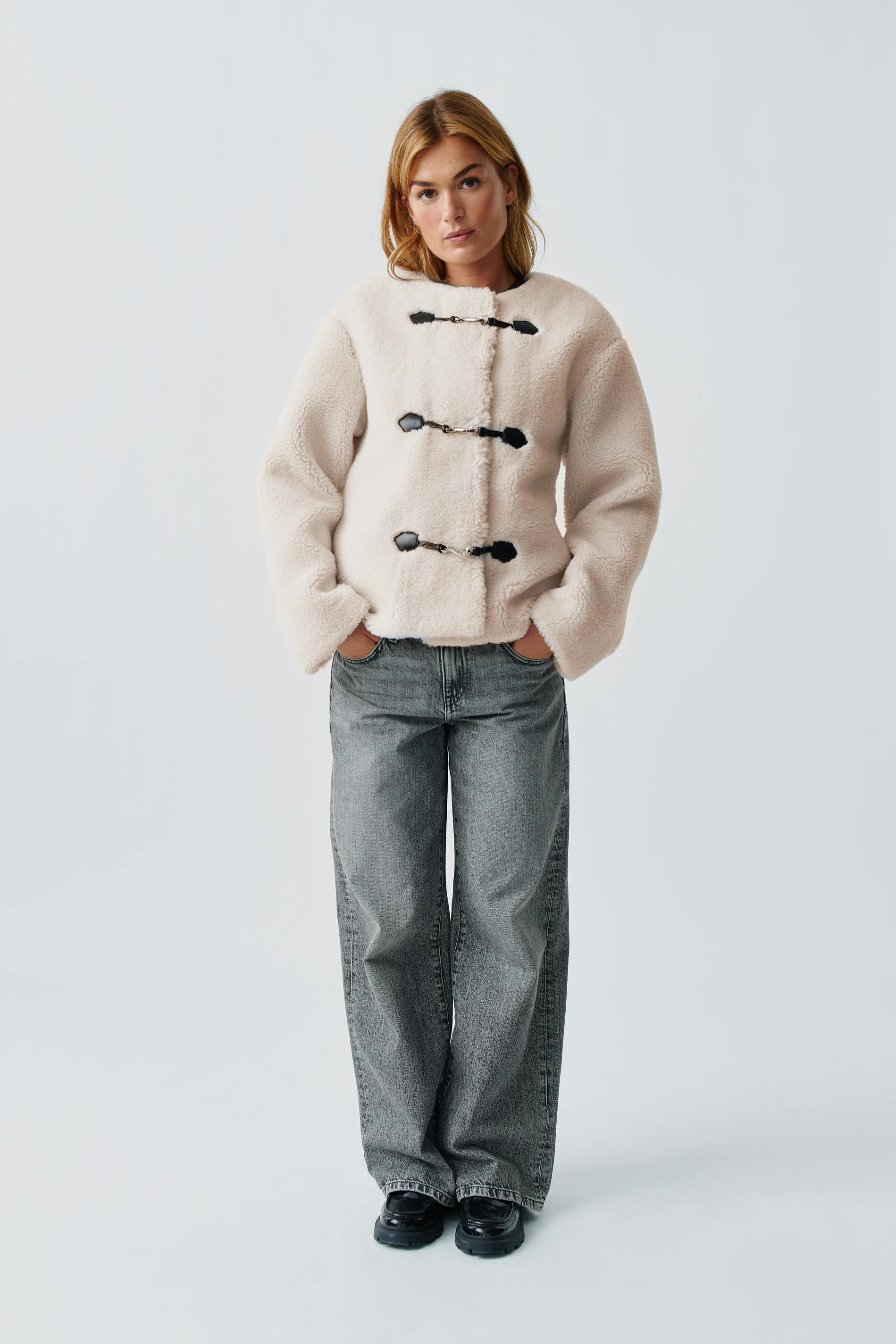 Teddy buckle jacket