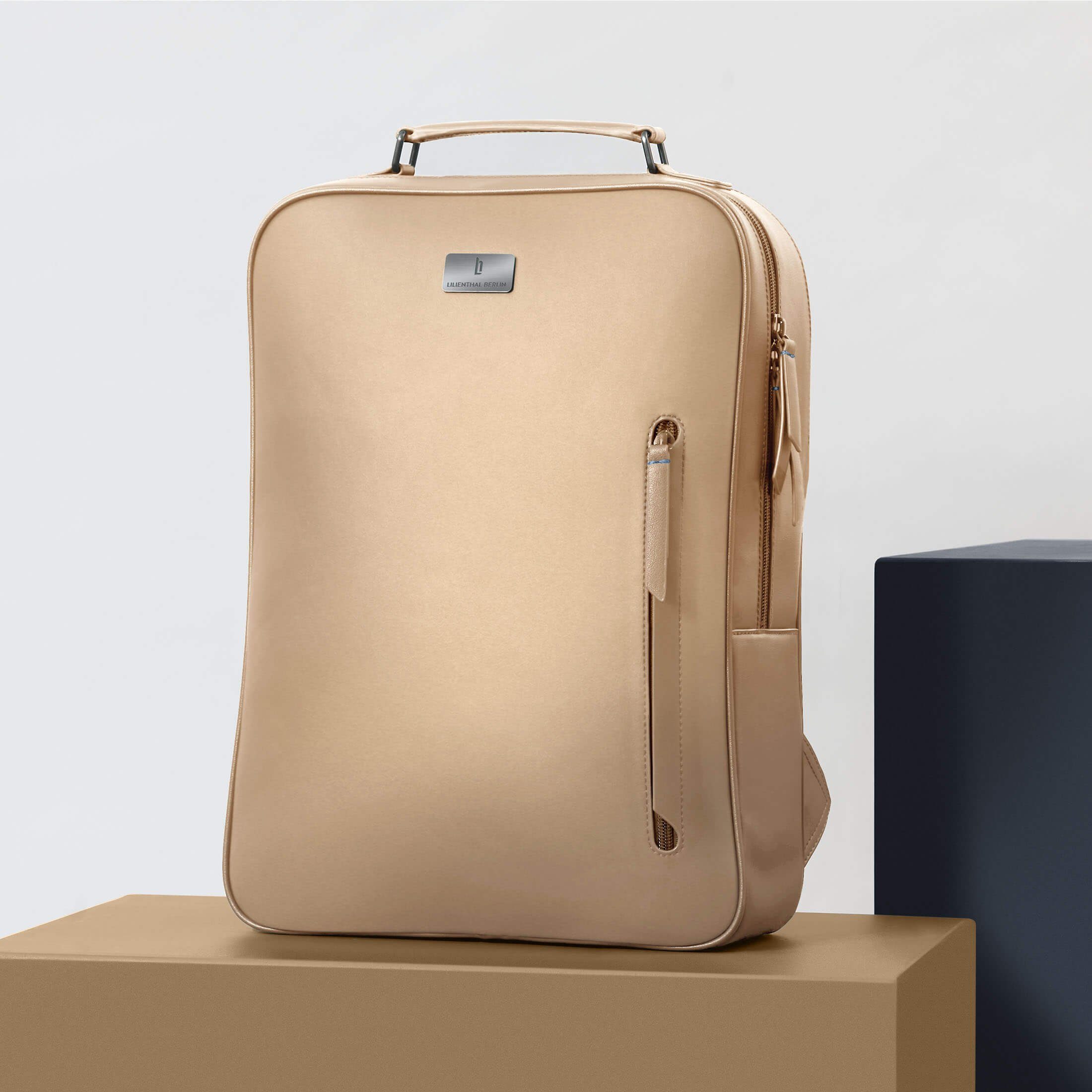 Lilienthal Berlin Reiserucksack Virtuoso - Minimalist Backpack - Sand