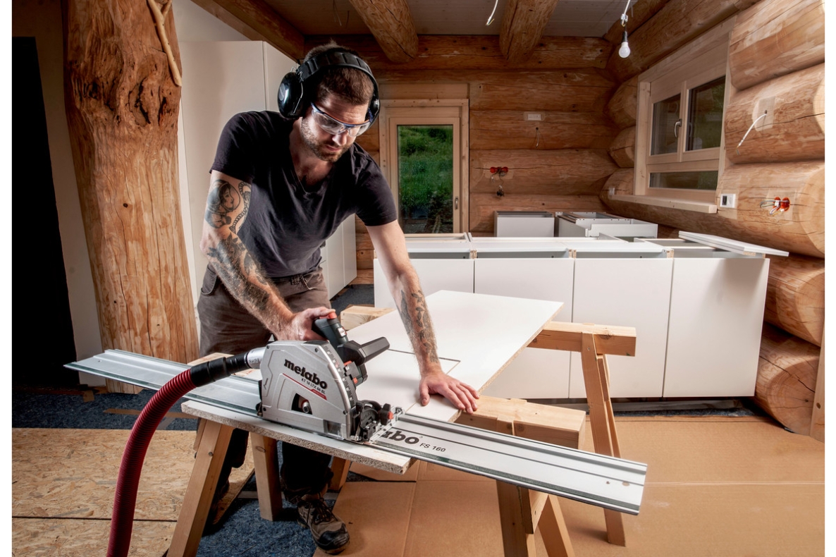 „Metabo“ 601866840 KT 18 LTX 66 BL akumuliatorinis įgilinamasis pjūklas 18 V (be akumuliatorių ir įkroviklio) „metaBOX“ dėžutėje
