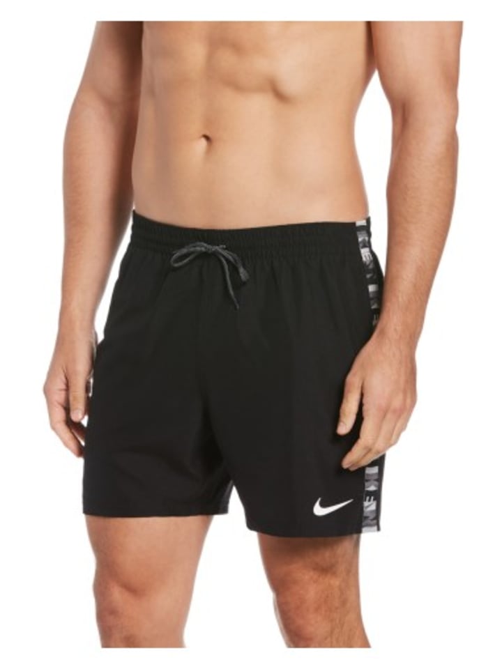 Nike Badeshorts in Schwarz günstig kaufen