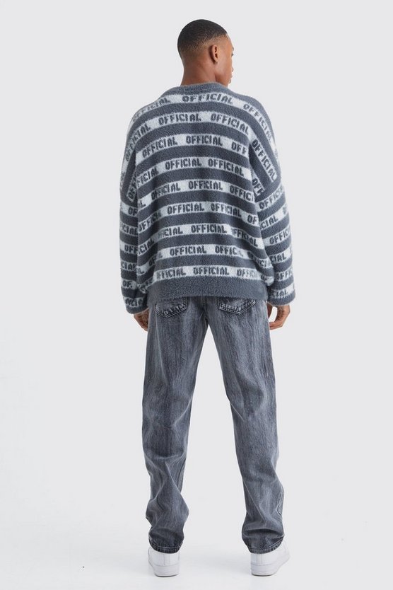 Flauschiger Oversize Pullover mit Official-Streifen