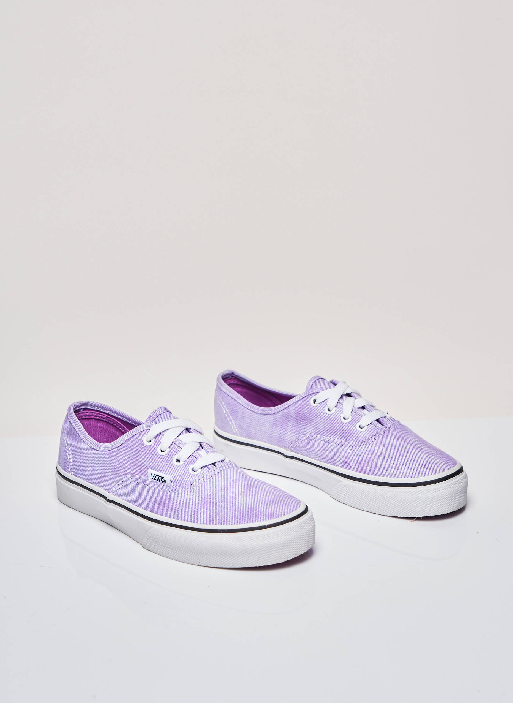 Vans Baskets Femme couleur violet