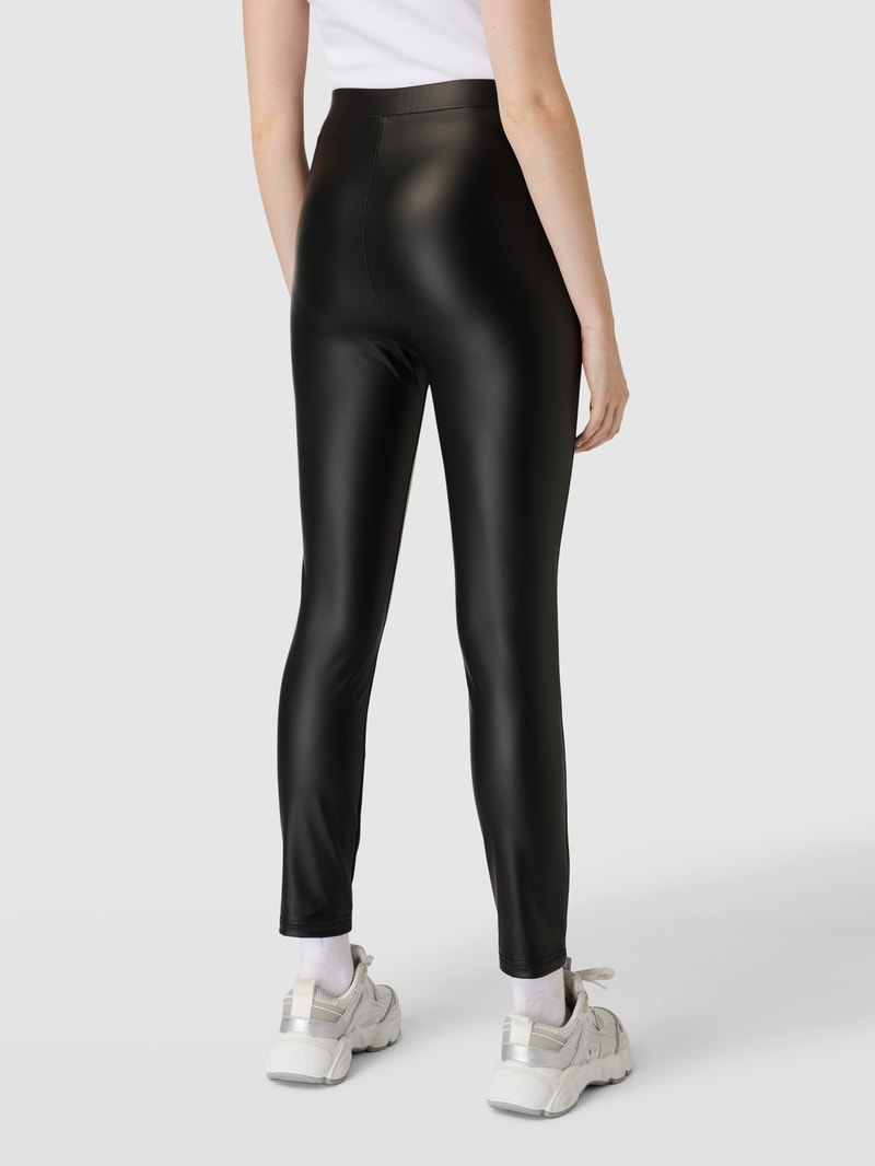 Leggings in Leder-Optik in schwarz