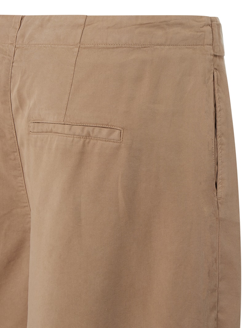 PLUS SIZE Shorts aus Lyocell Modell 'Mia' in olivgrün