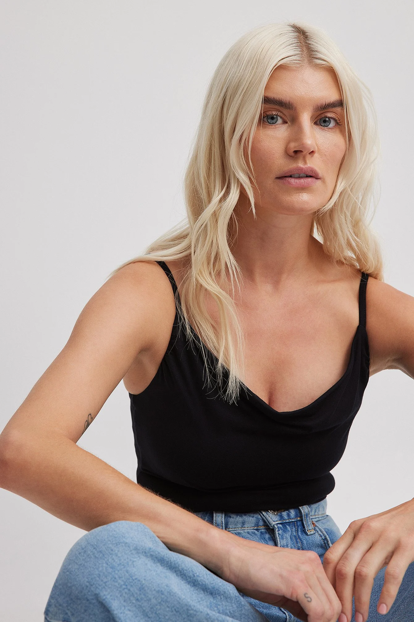 Jersey-Wasserfall-Bodysuit