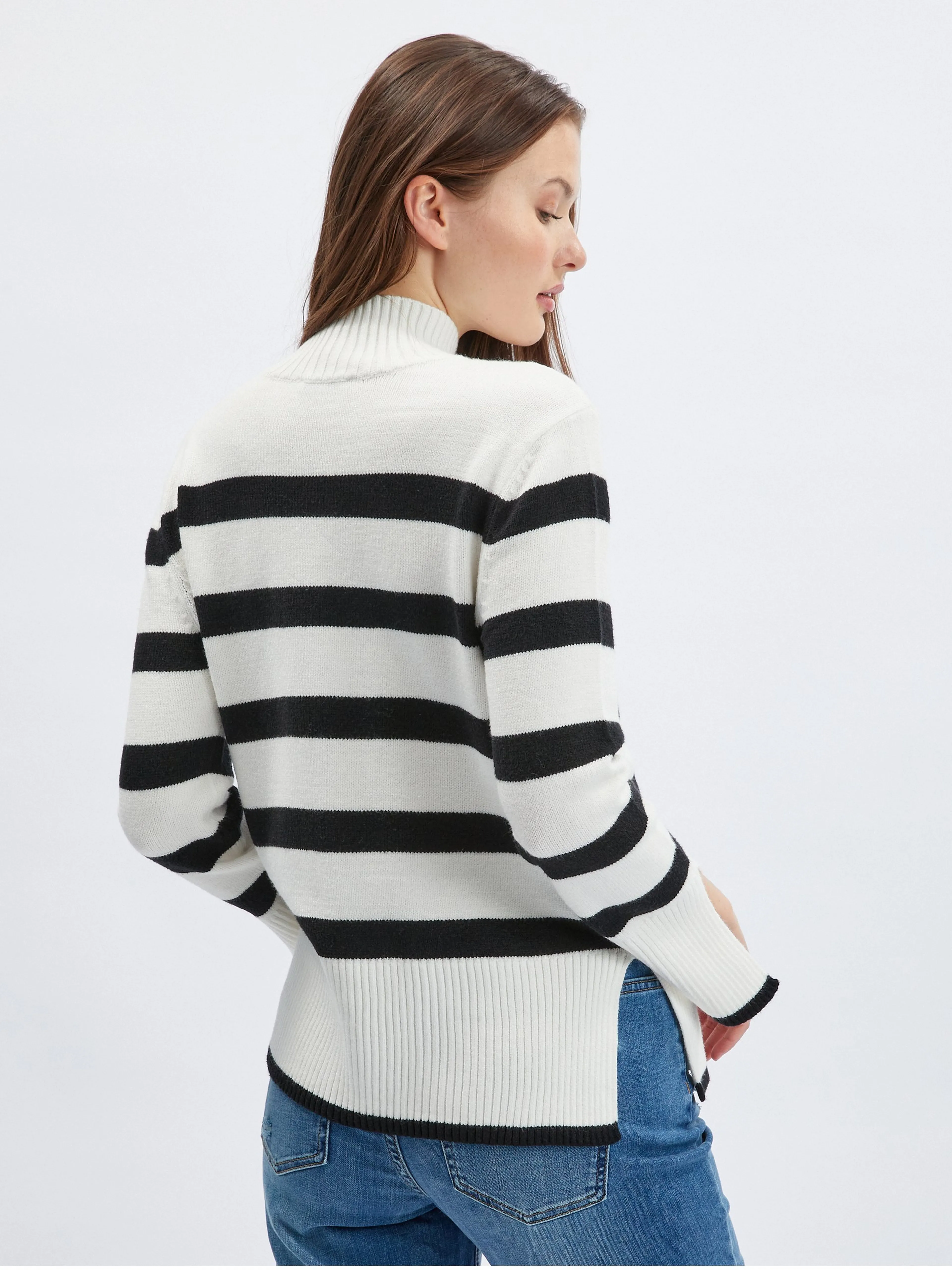 Schwarz-weiß gestreifter Damen-Pullover ORSAY