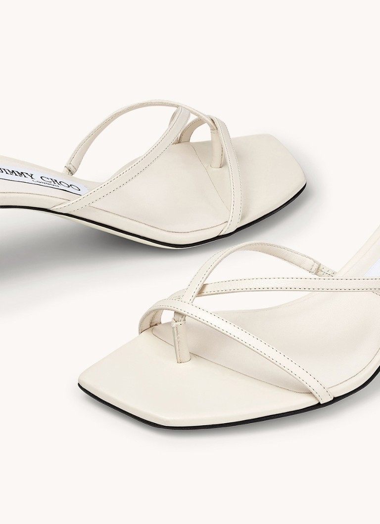 Sandale Jimmy Choo Etana 50 din piele de miel.