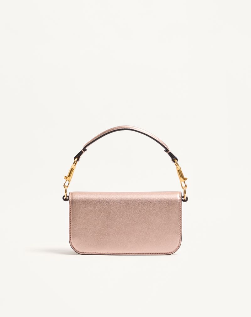 Bolsa de ombro pequena Valentino Garavani Locò em couro de bezerro laminado com logotipo de joia.
