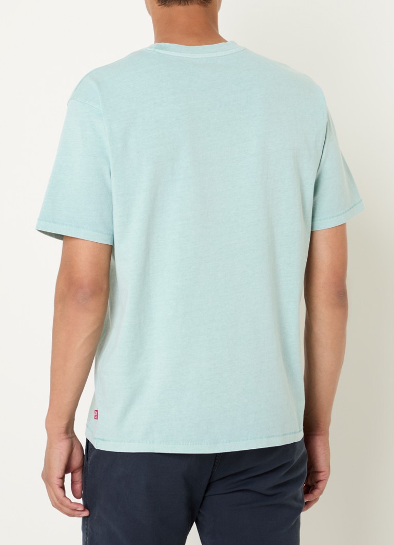 Camiseta Levi's com logotipo