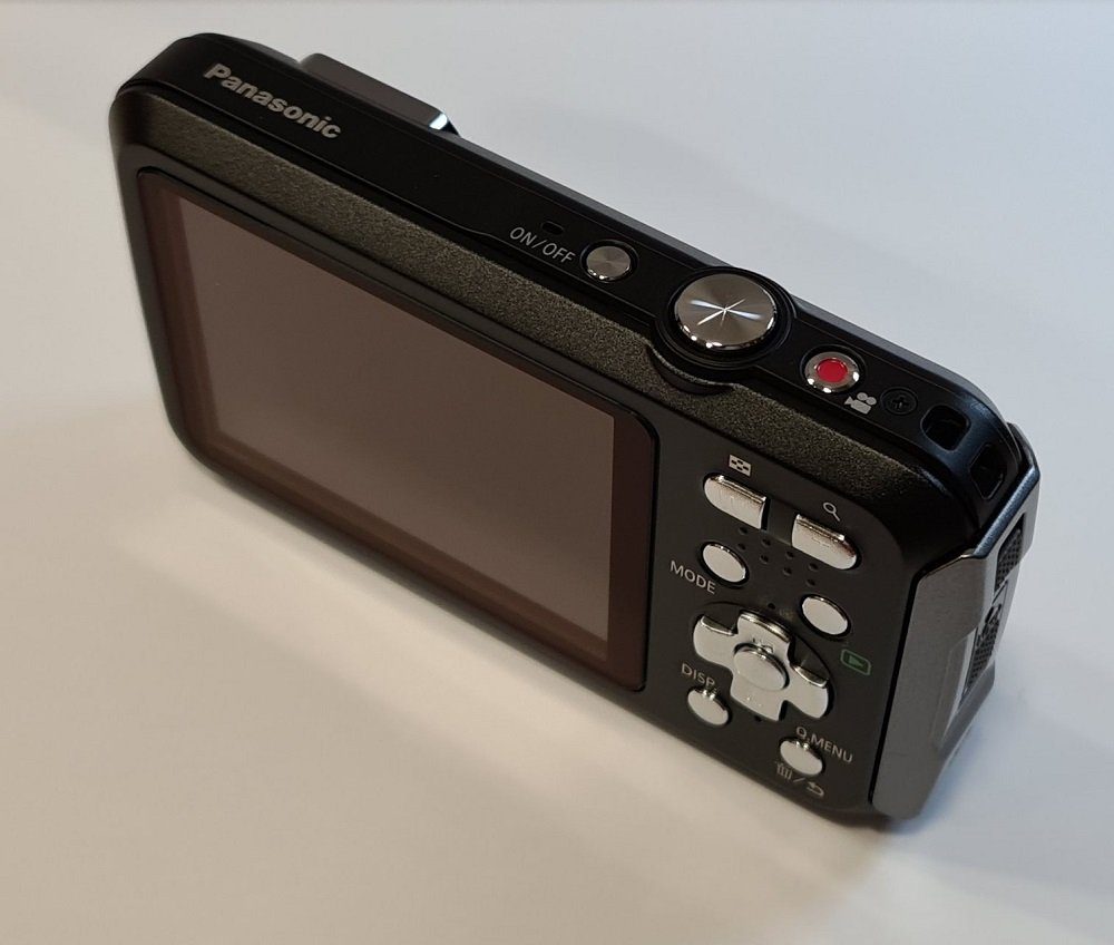 Panasonic Lumix FT30 schwarz Digitalkamera Kompaktkamera