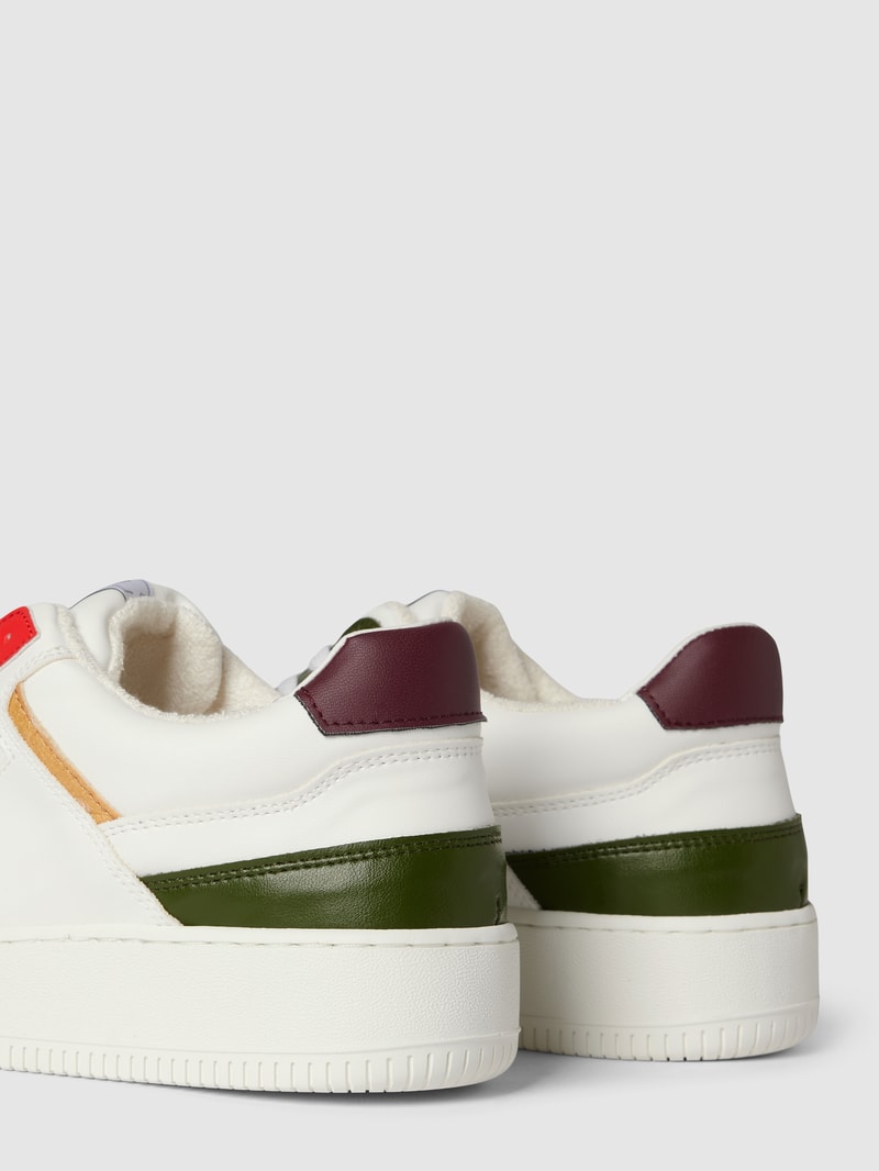 Vegane Sneaker aus allen Pflanzen Modell 'All Plants - All in' in weiß