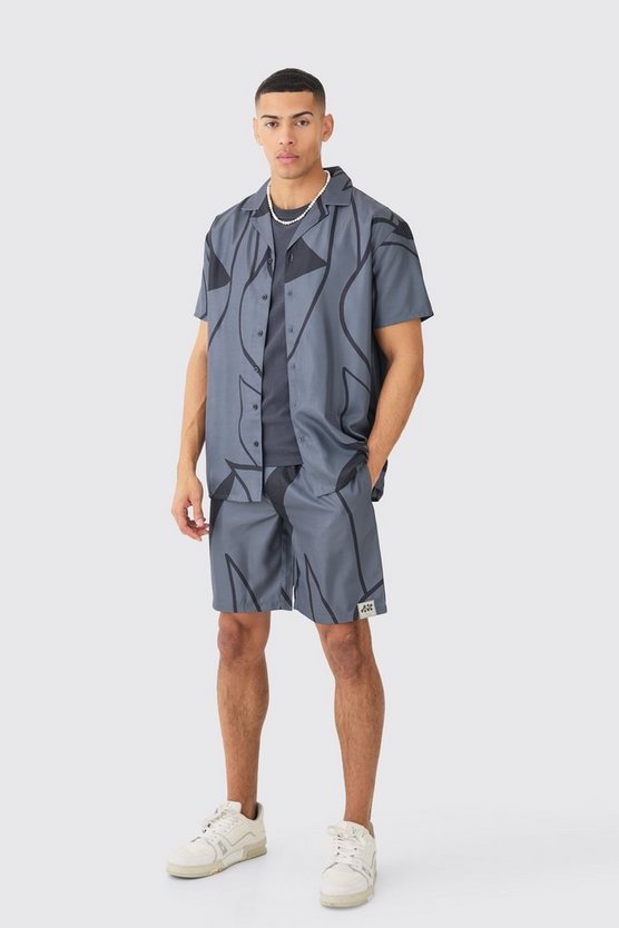 Weiches Twill Hemd und Shorts mit abstraktem Print