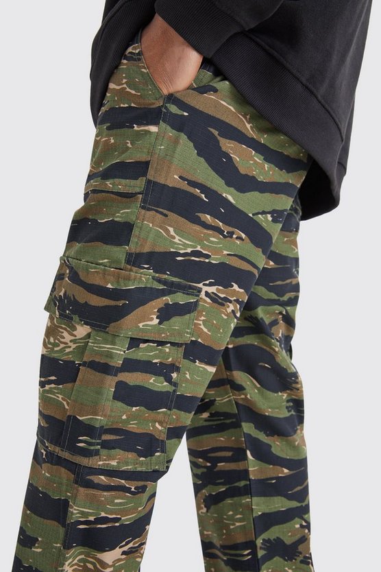 Camouflage Hose mit geradem Bein