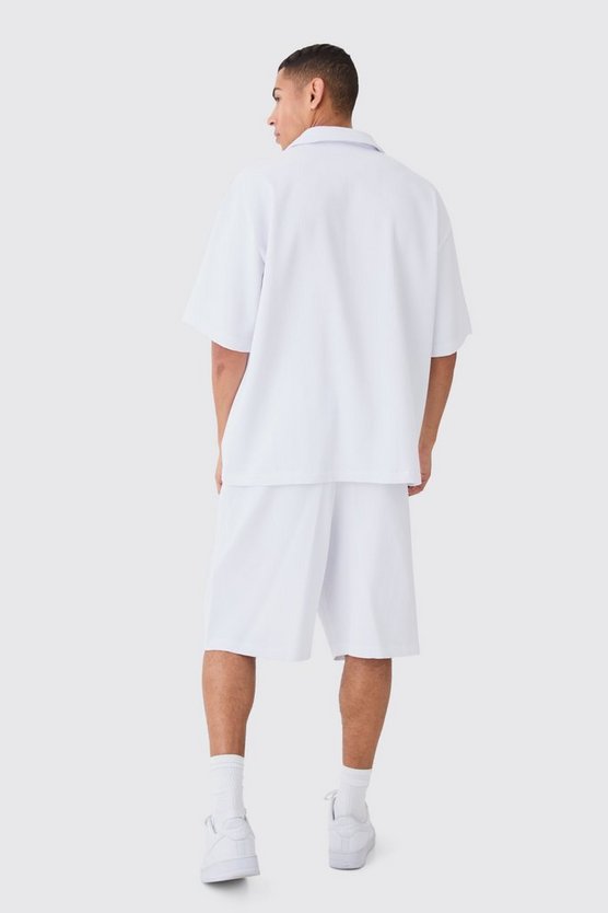 Kastiges Oversize Hemd und Shorts