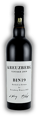 Kreuzberg BIN 19 Vintage 2019 Kreuzberg BIN 19 Vintage 2019 Ein deutscher Likörwein, der nach dem Portweinverfahren hergestellt wurde.  Jahrgang 2019 - 0,75	 Liter - Vol 18%