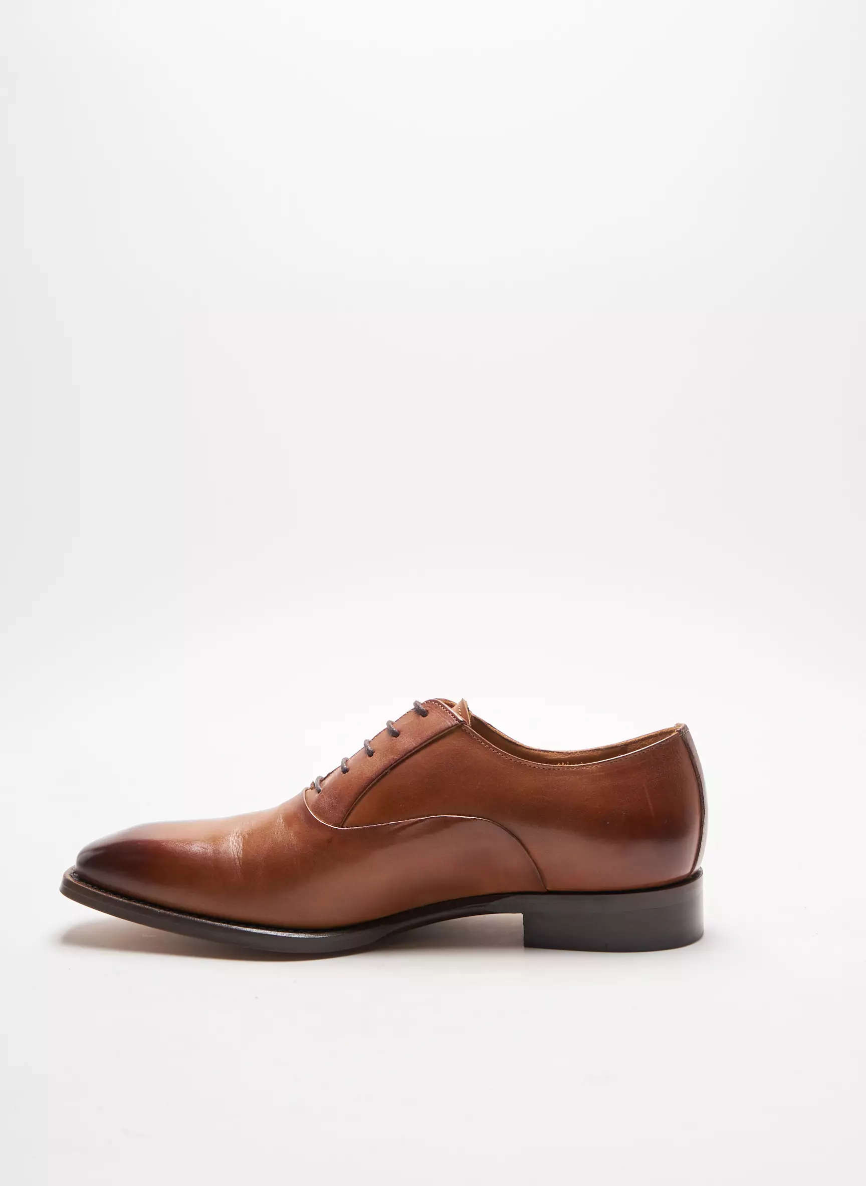 Marvin Co Luxe Derby Homme couleur marron