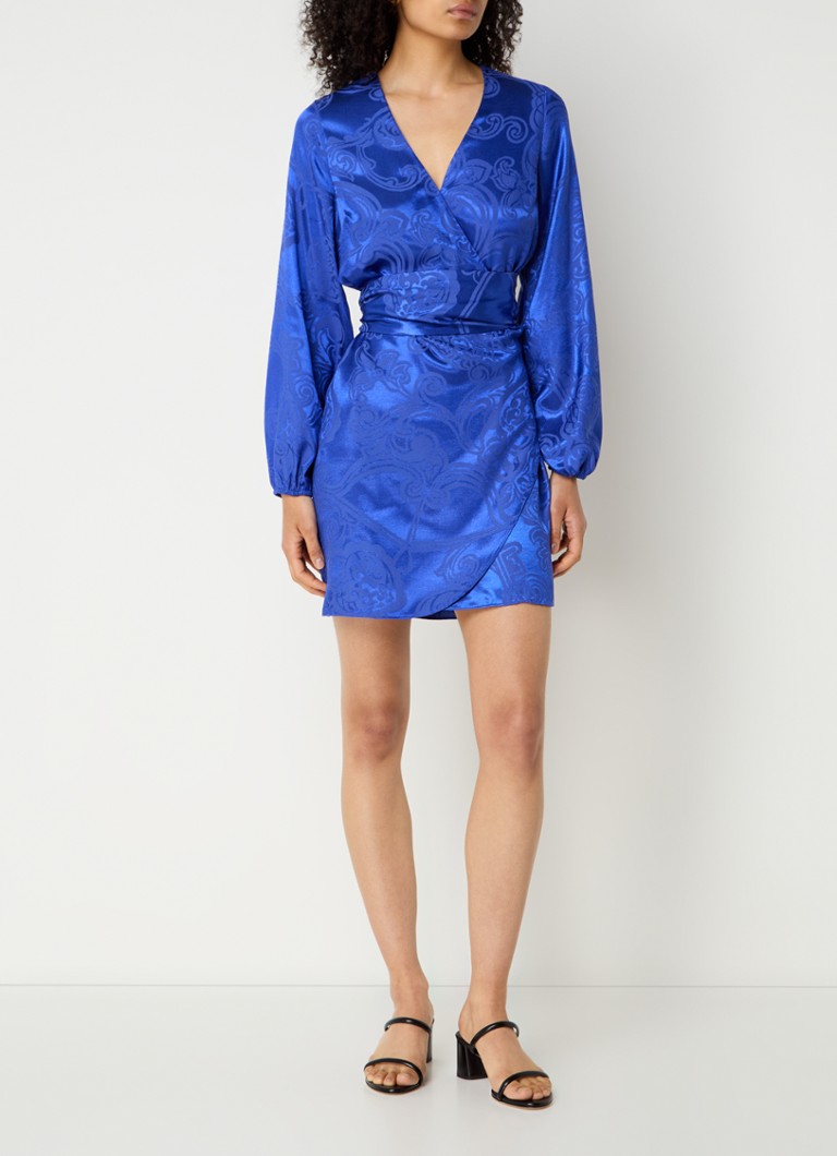 Rochie Vienna Never Fully Dress din satin cu decolteu înfășurat