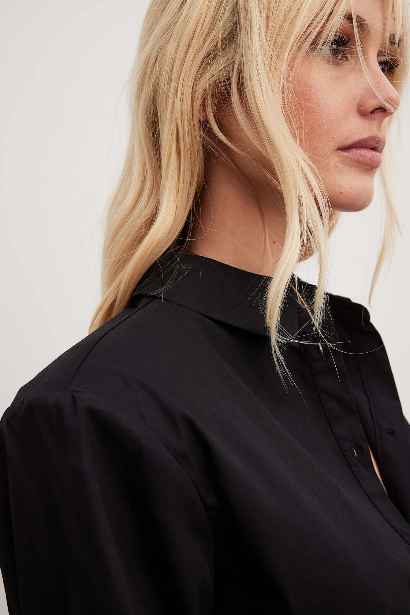 Langarmhemdbluse mit Schulterpolstern