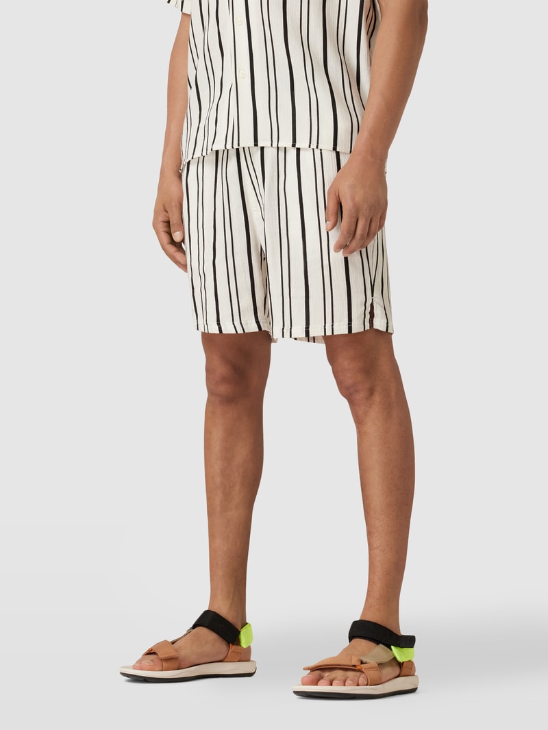 Shorts mit Streifenmuster Modell 'Howard' in offwhite